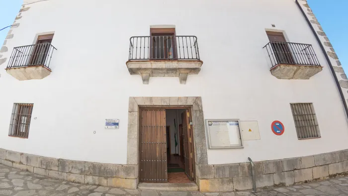 Albergue-Villaluenga-02